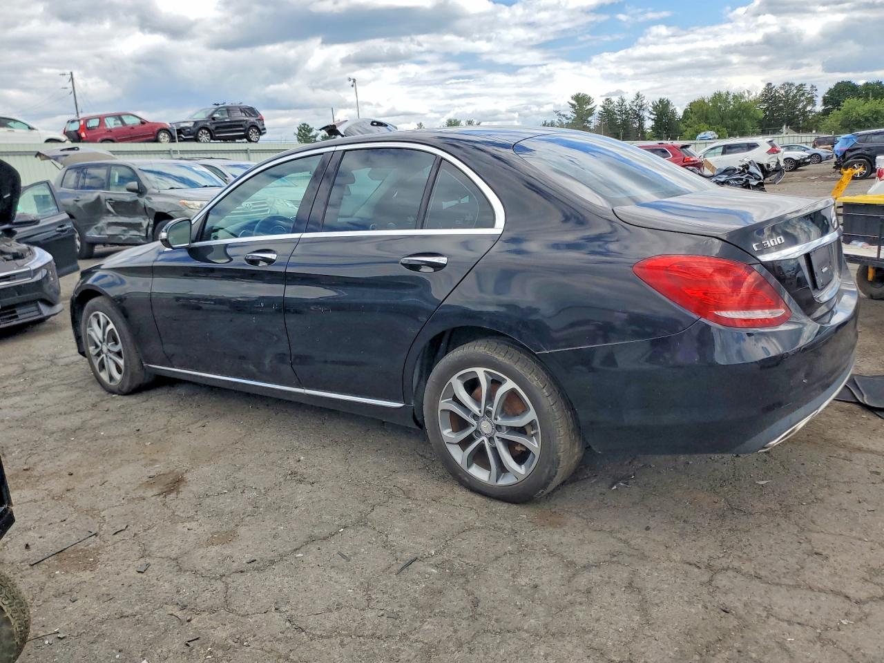 55SWF4KB0FU085011 · 2015 MERCEDES-BENZ C · 2/12