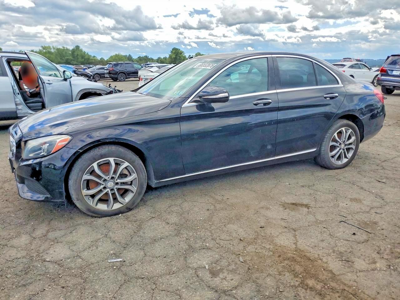 55SWF4KB0FU085011 · 2015 MERCEDES-BENZ C