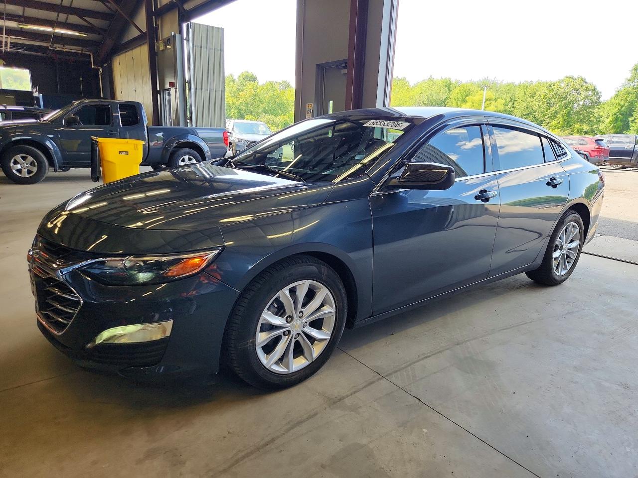1G1ZD5ST8KF105541 · 2019 CHEVROLET MALIBU