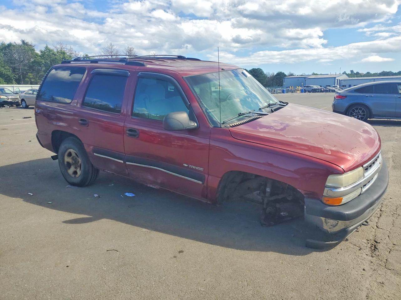 1GNEK13T81J235700 · 2001 CHEVROLET TAHOE · 4/14
