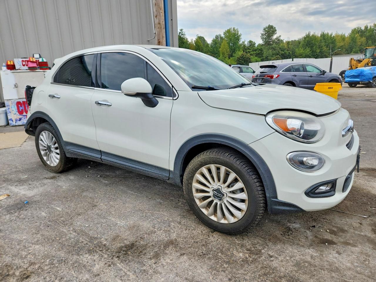 ZFBCFYDT8GP365853 · 2016 FIAT 500X · 4/13