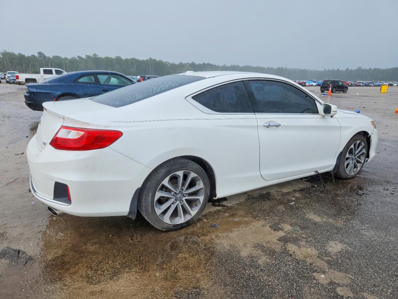 1HGCT2B83DA005200 · 2013 HONDA ACCORD · 3/13