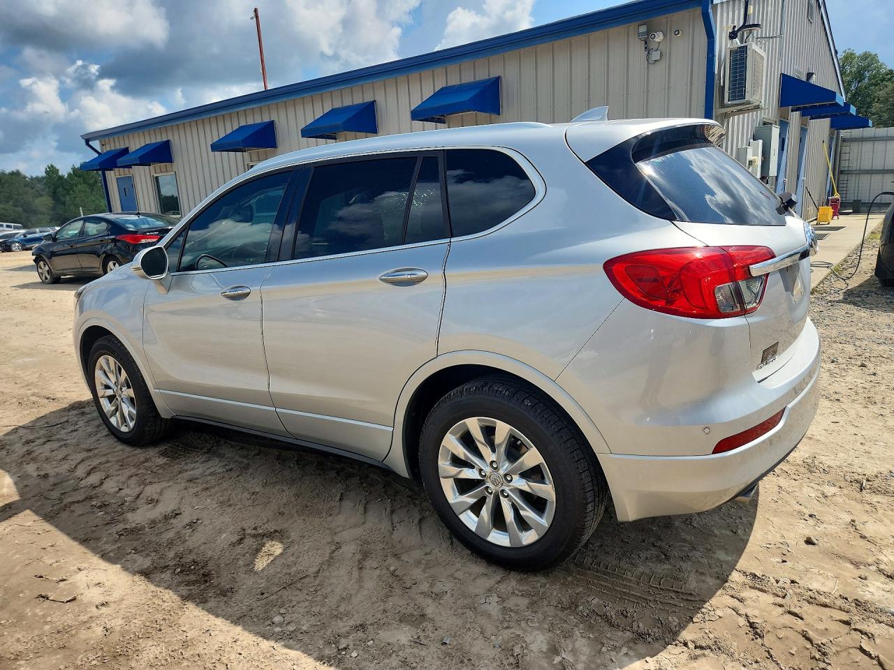 LRBFXBSA2HD014489 · 2017 BUICK ENVISION · 2/13