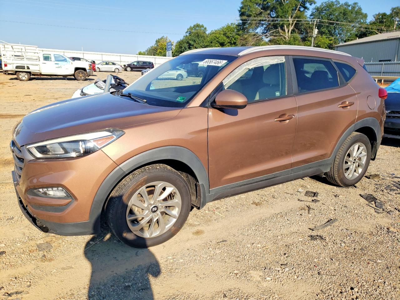 KM8J33A4XGU199751 · 2016 HYUNDAI TUCSON