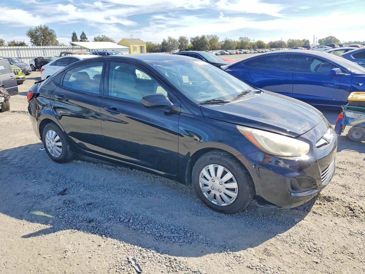 KMHCT4AE5DU472386 · 2013 HYUNDAI ACCENT · 4/12