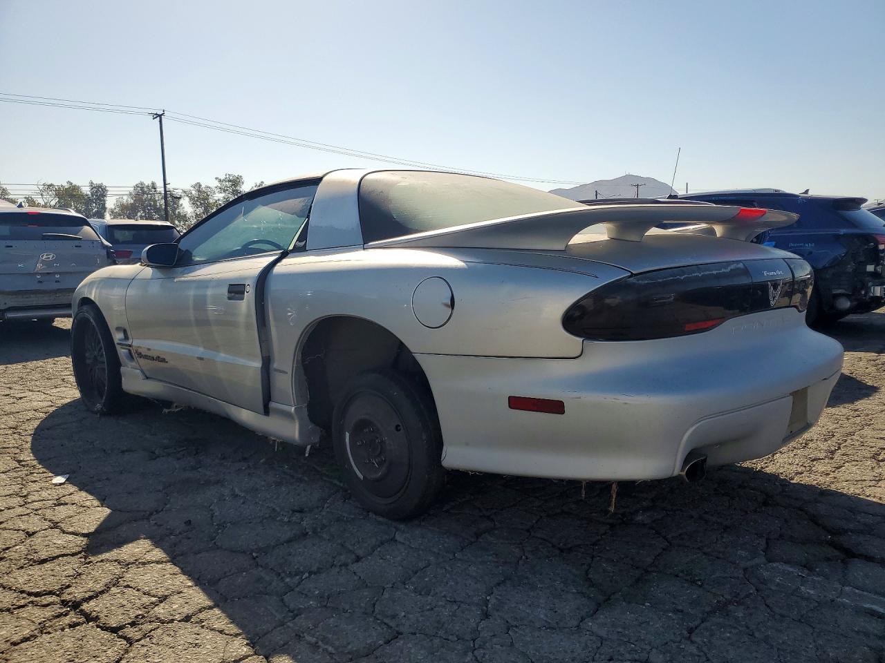 2G2FV22P9S2213956 · 1995 PONTIAC FIREBIRD · 2/12
