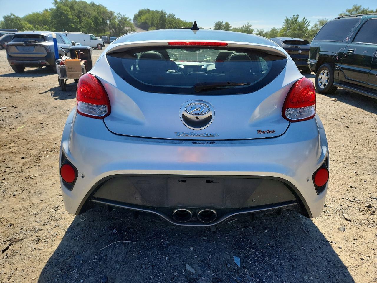 KMHTC6AE9HU308494 · 2017 HYUNDAI VELOSTER · 6/12