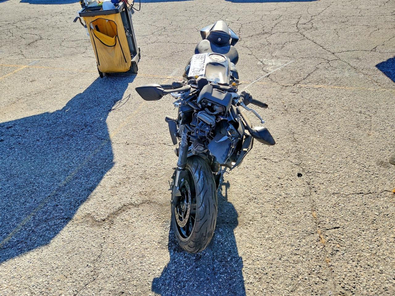 JYARM38Y6NA000430 · 2022 YAMAHA YZFR7 · 5/9