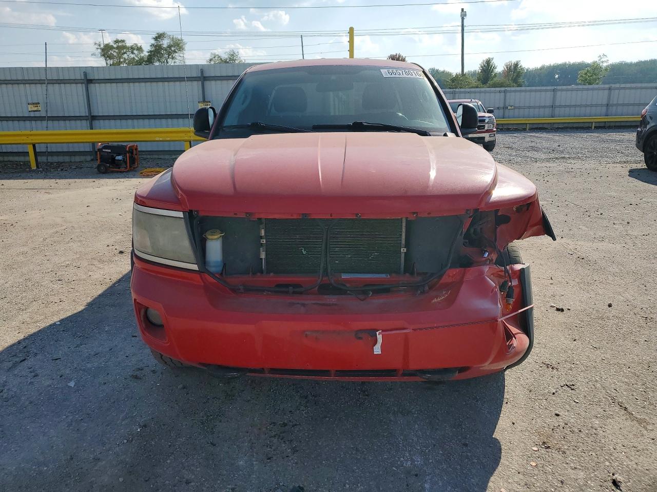 1D7HW72N98S524482 · 2008 DODGE DAKOTA · 5/12