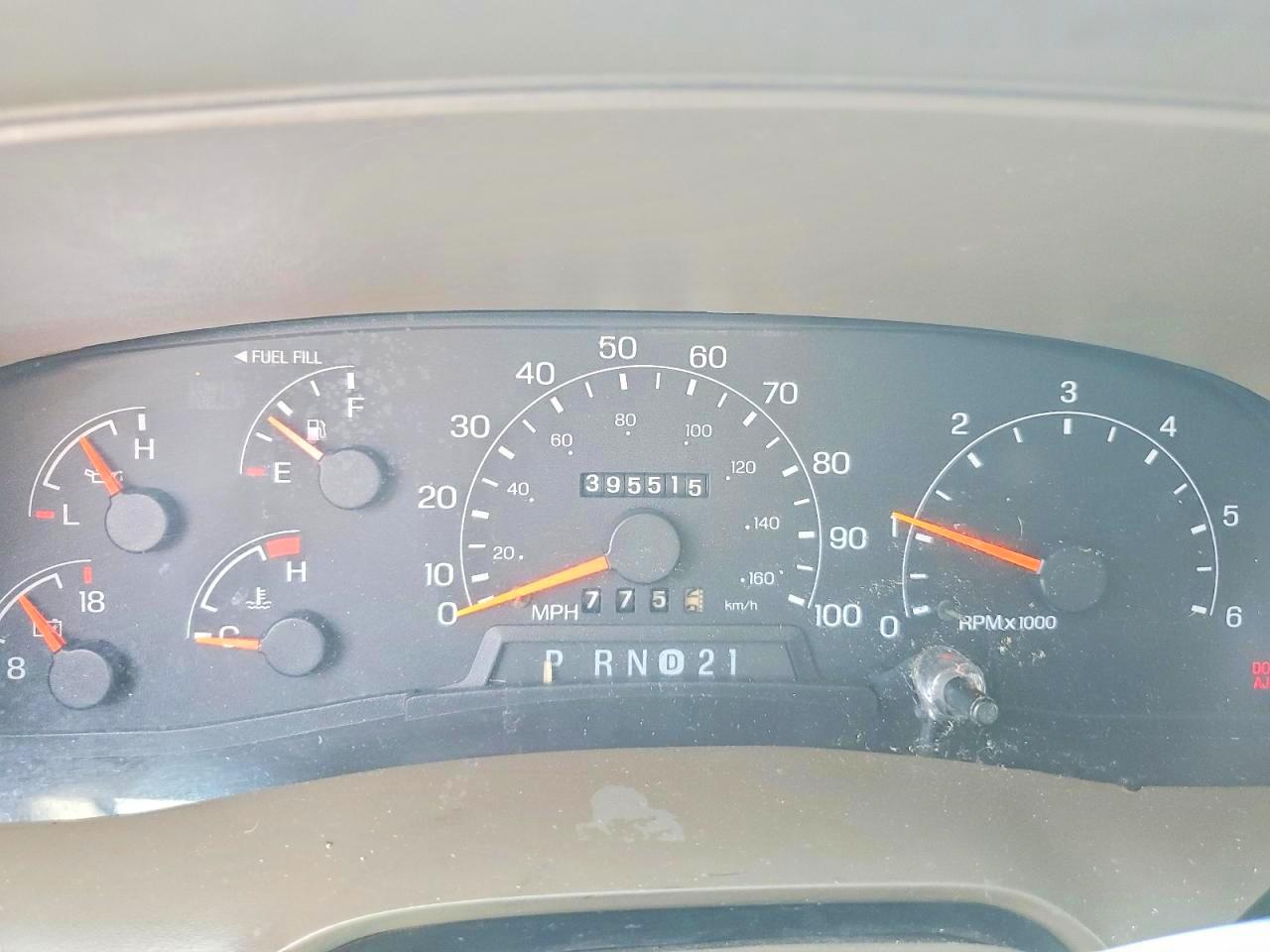 1FMNU42SXYEC17811 · 2000 FORD EXCURSION · 9/13