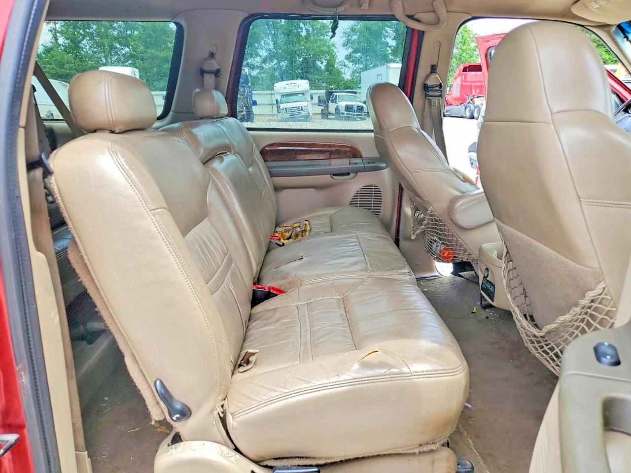 1FMNU42SXYEC17811 · 2000 FORD EXCURSION · 11/13
