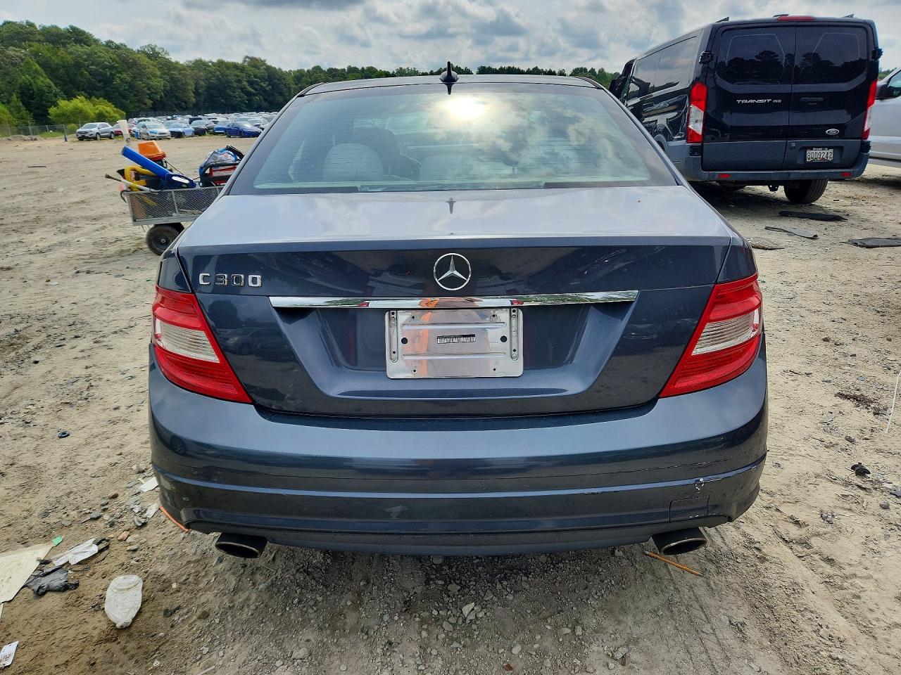 WDDGF5EB7BR180473 · 2011 MERCEDES-BENZ C · 6/12