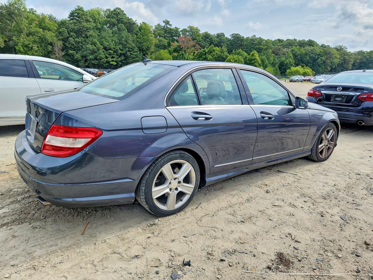 WDDGF5EB7BR180473 · 2011 MERCEDES-BENZ C · 3/12