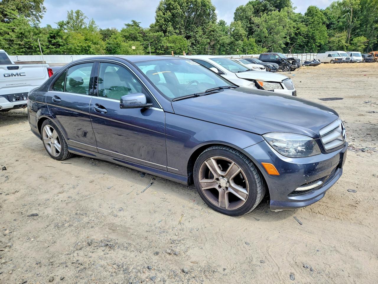 WDDGF5EB7BR180473 · 2011 MERCEDES-BENZ C · 4/12