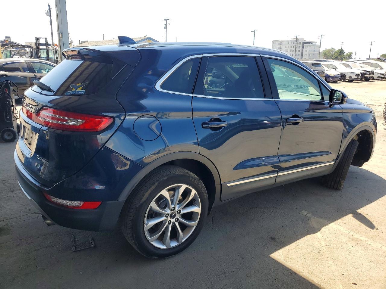 5LMCJ2A97FUJ47929 · 2015 LINCOLN MKC · 3/14