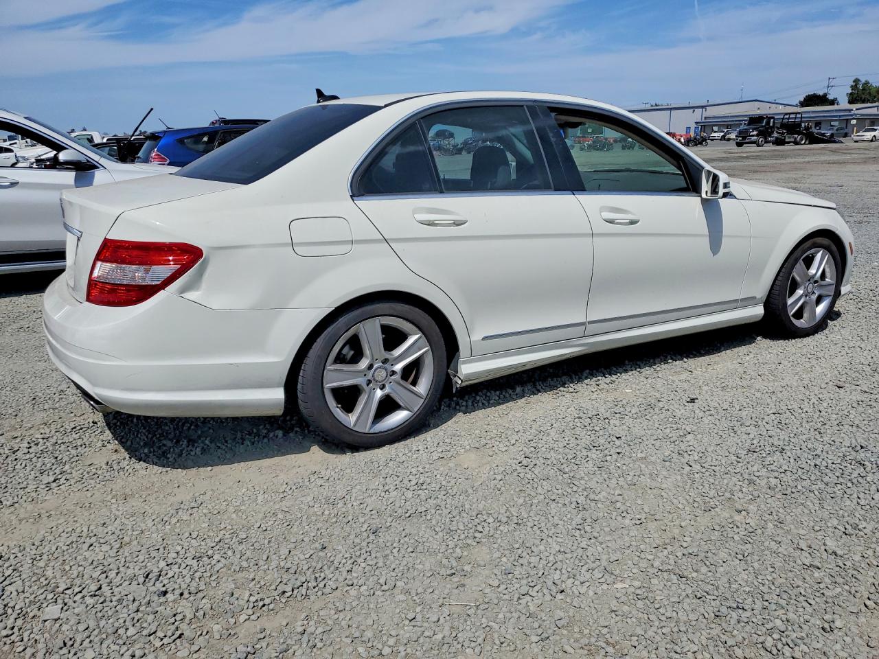 WDDGF5EB8BA476763 · 2011 MERCEDES-BENZ C · 3/12