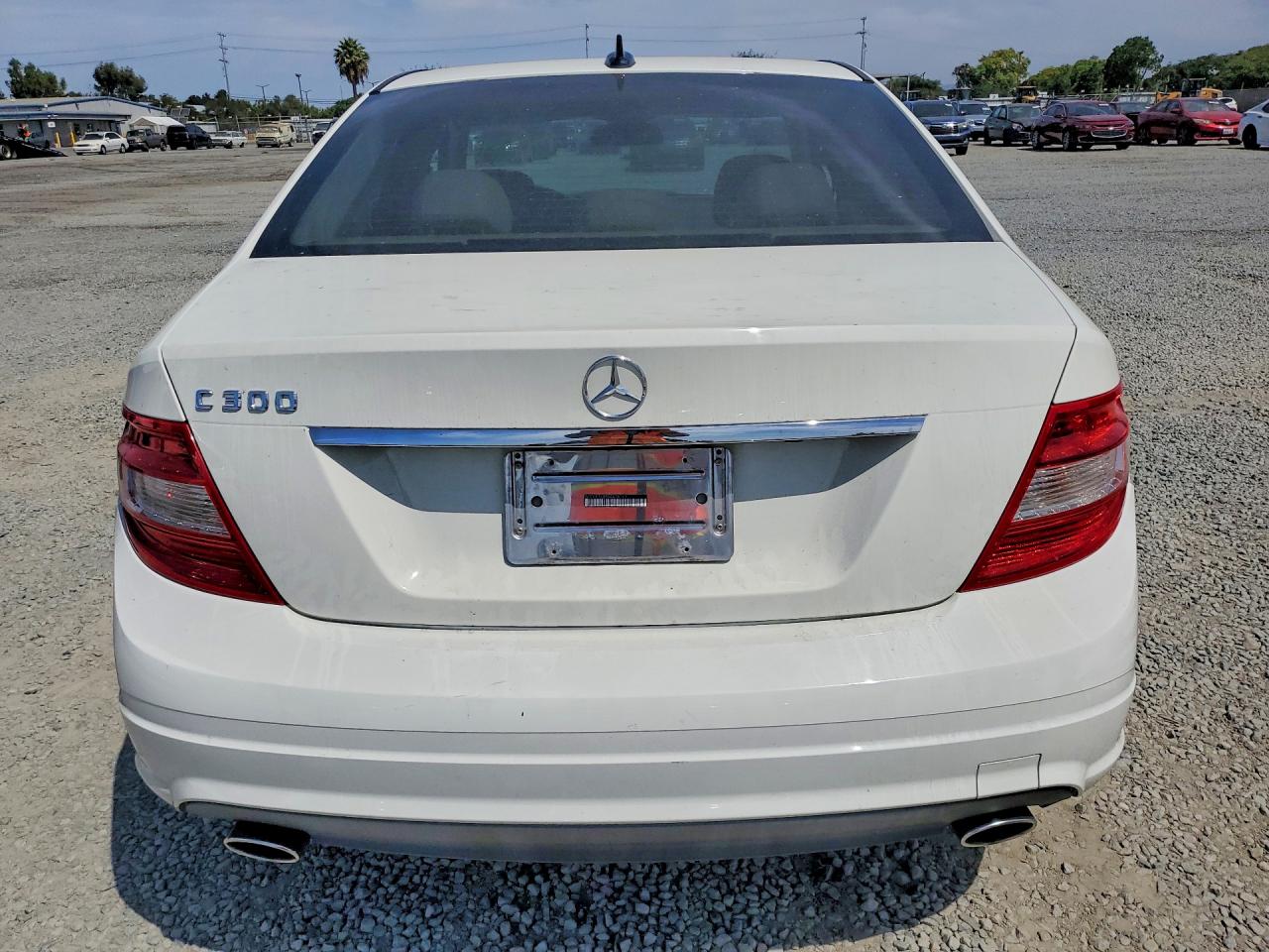 WDDGF5EB8BA476763 · 2011 MERCEDES-BENZ C · 6/12