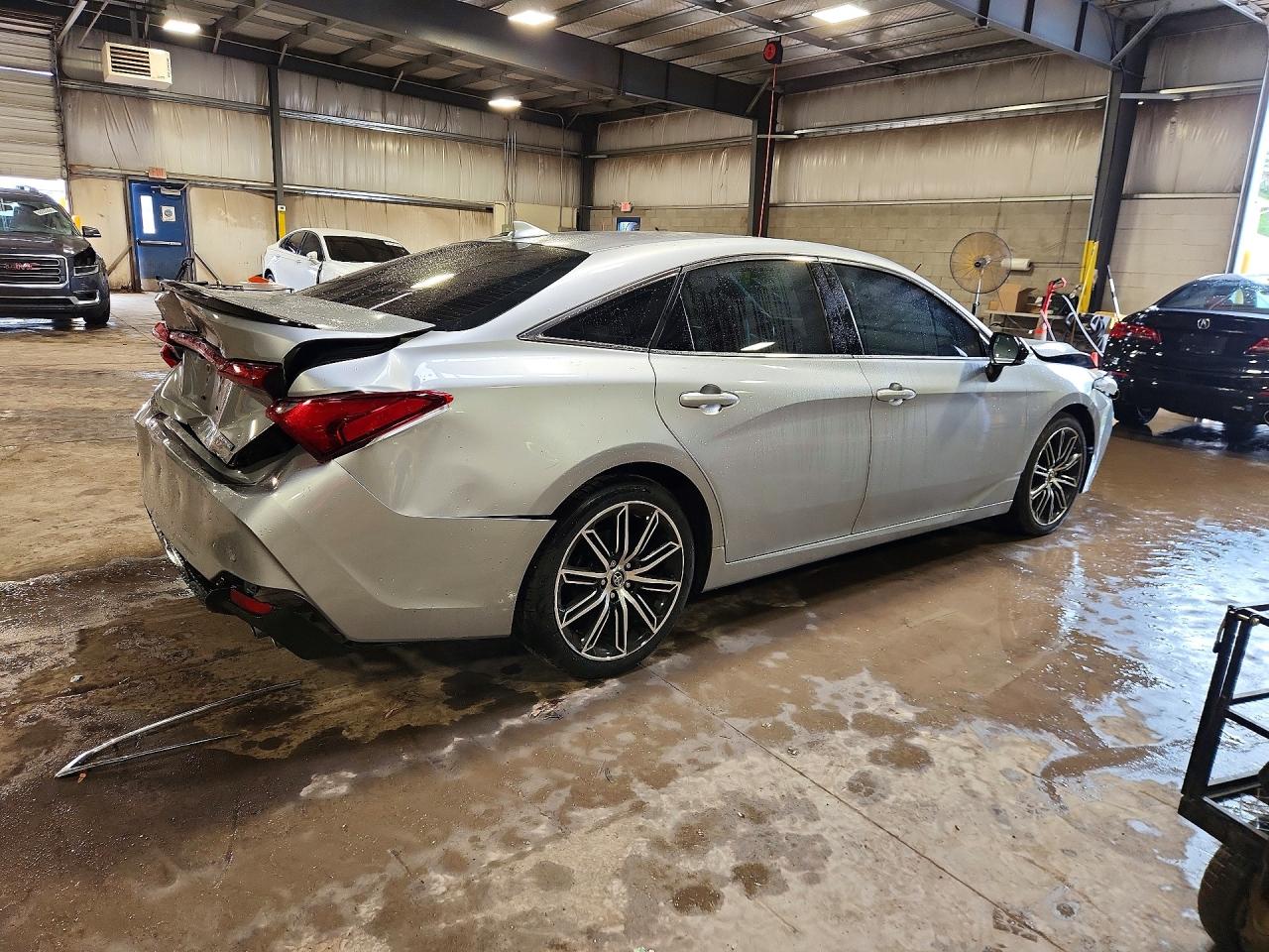 4T1BZ1FB1KU036848 · 2019 TOYOTA AVALON · 3/12