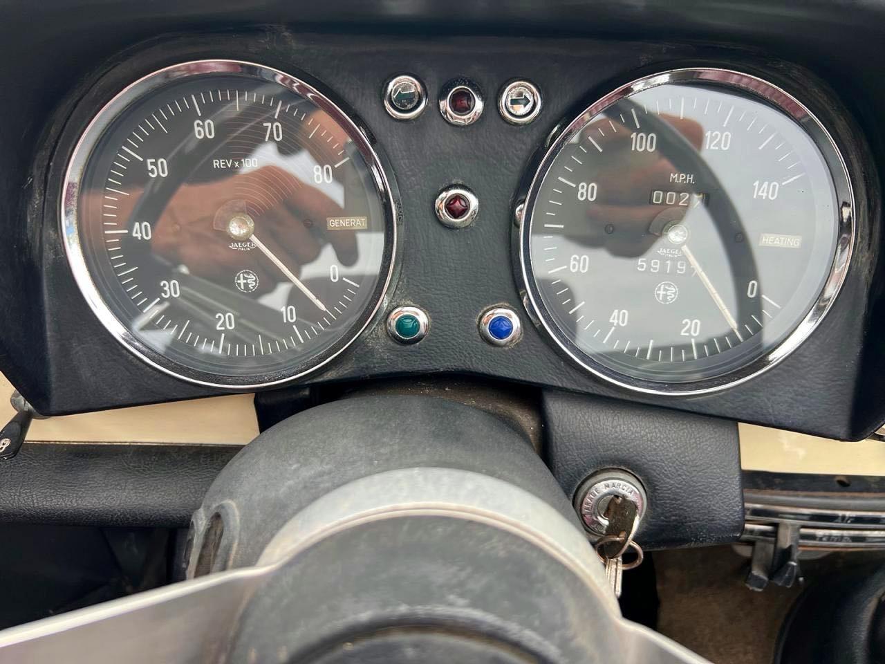 AR1480400 · 1969 ALFA ROMEO DUETTO CON · 8/12