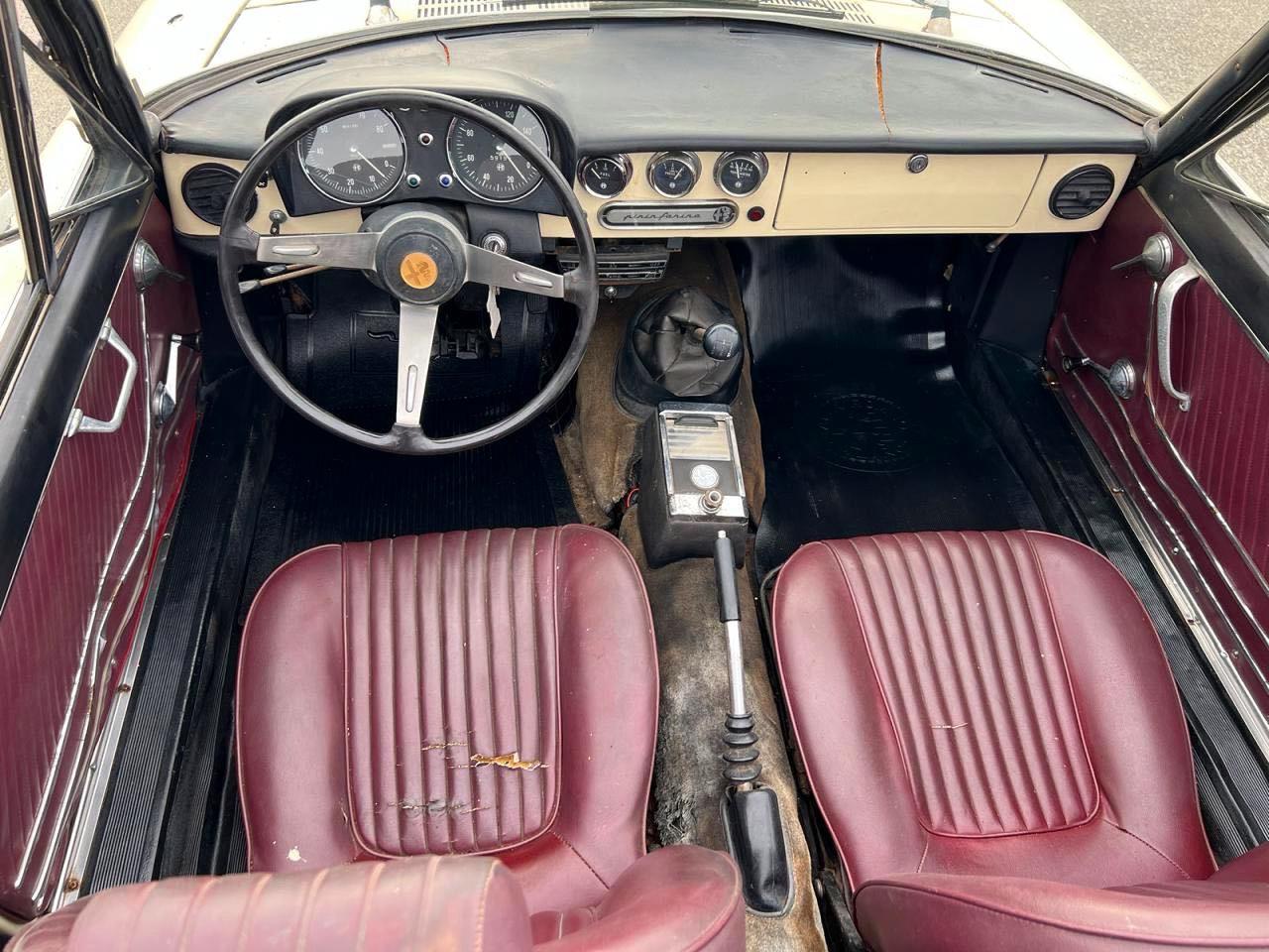 AR1480400 · 1969 ALFA ROMEO DUETTO CON · 9/12