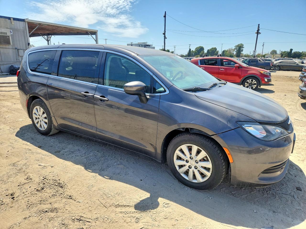 2C4RC1AG3JR355736 · 2018 CHRYSLER PACIFICA · 4/13