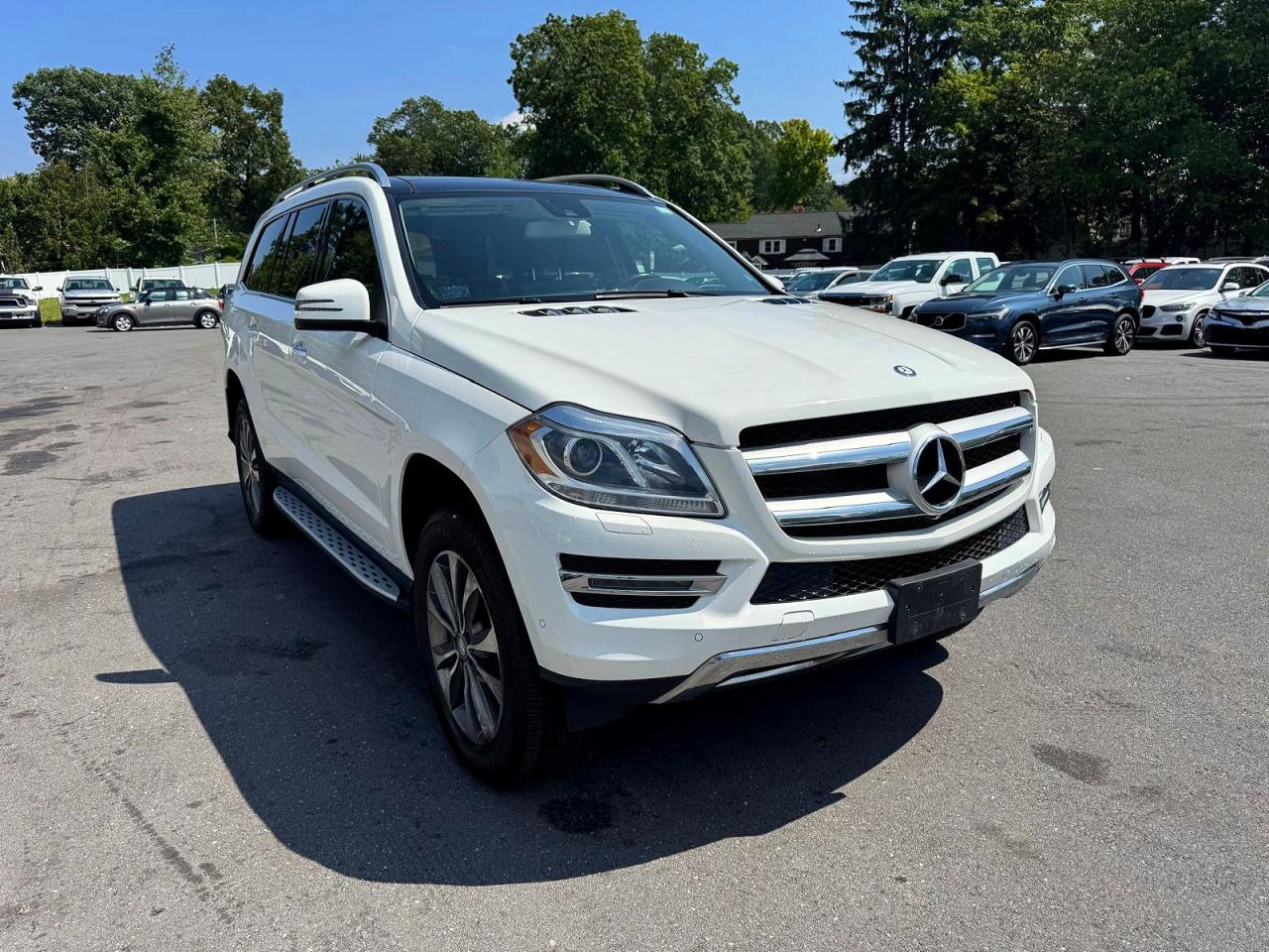 4JGDF6EE1GA694687 · 2016 MERCEDES-BENZ GL · 4/14