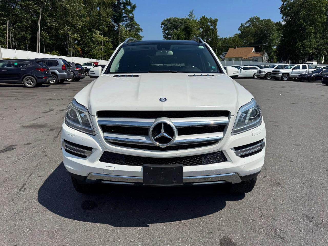 4JGDF6EE1GA694687 · 2016 MERCEDES-BENZ GL · 5/14