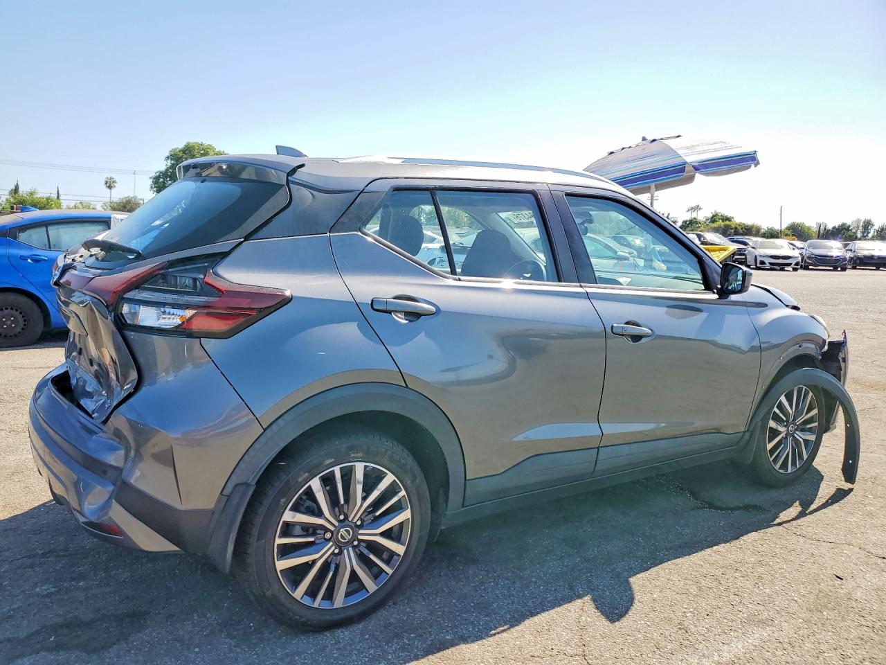 3N1CP5CV0ML469646 · 2021 NISSAN KICKS · 3/12