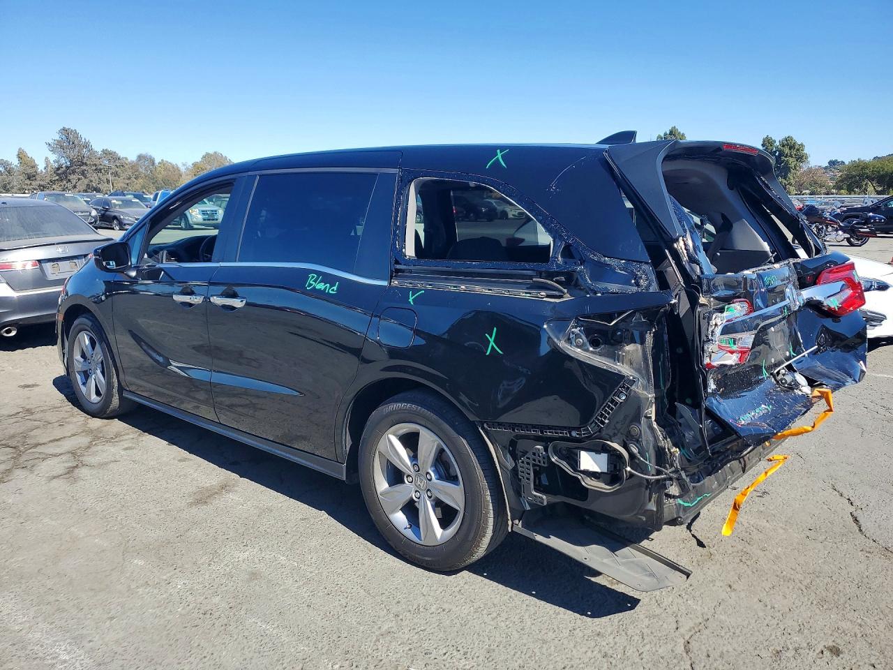 5FNRL6H71KB074955 · 2019 HONDA ODYSSEY · 2/13