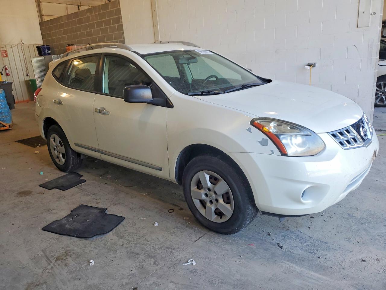 JN8AS5MT1FW654855 · 2015 NISSAN ROGUE SELECT · 4/13