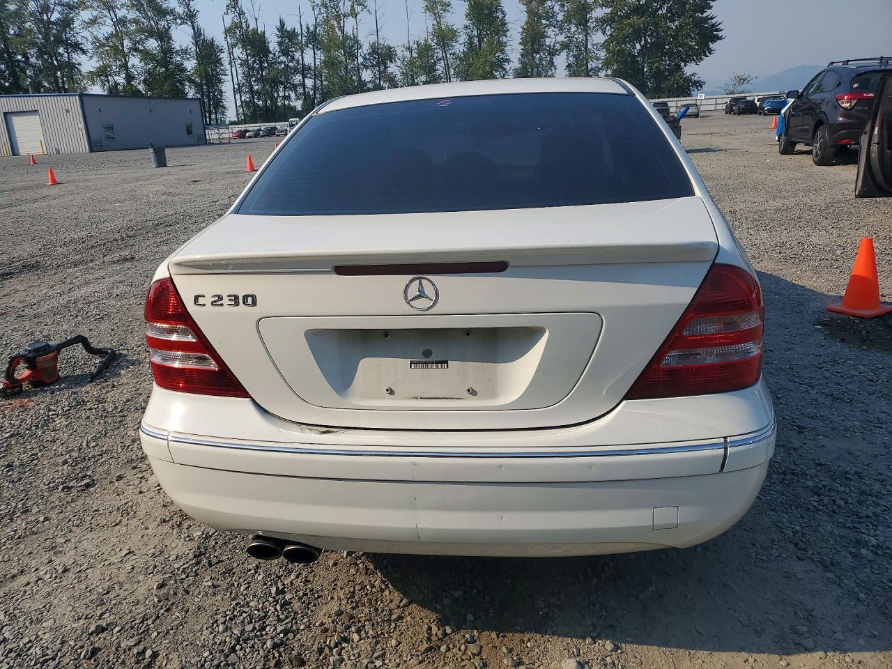 WDBRF52H07F863571 · 2007 MERCEDES-BENZ C · 6/12