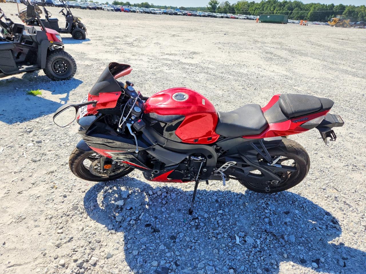 JS1GN7FA1D2102713 · 2013 SUZUKI GSX-R600 · 3/9
