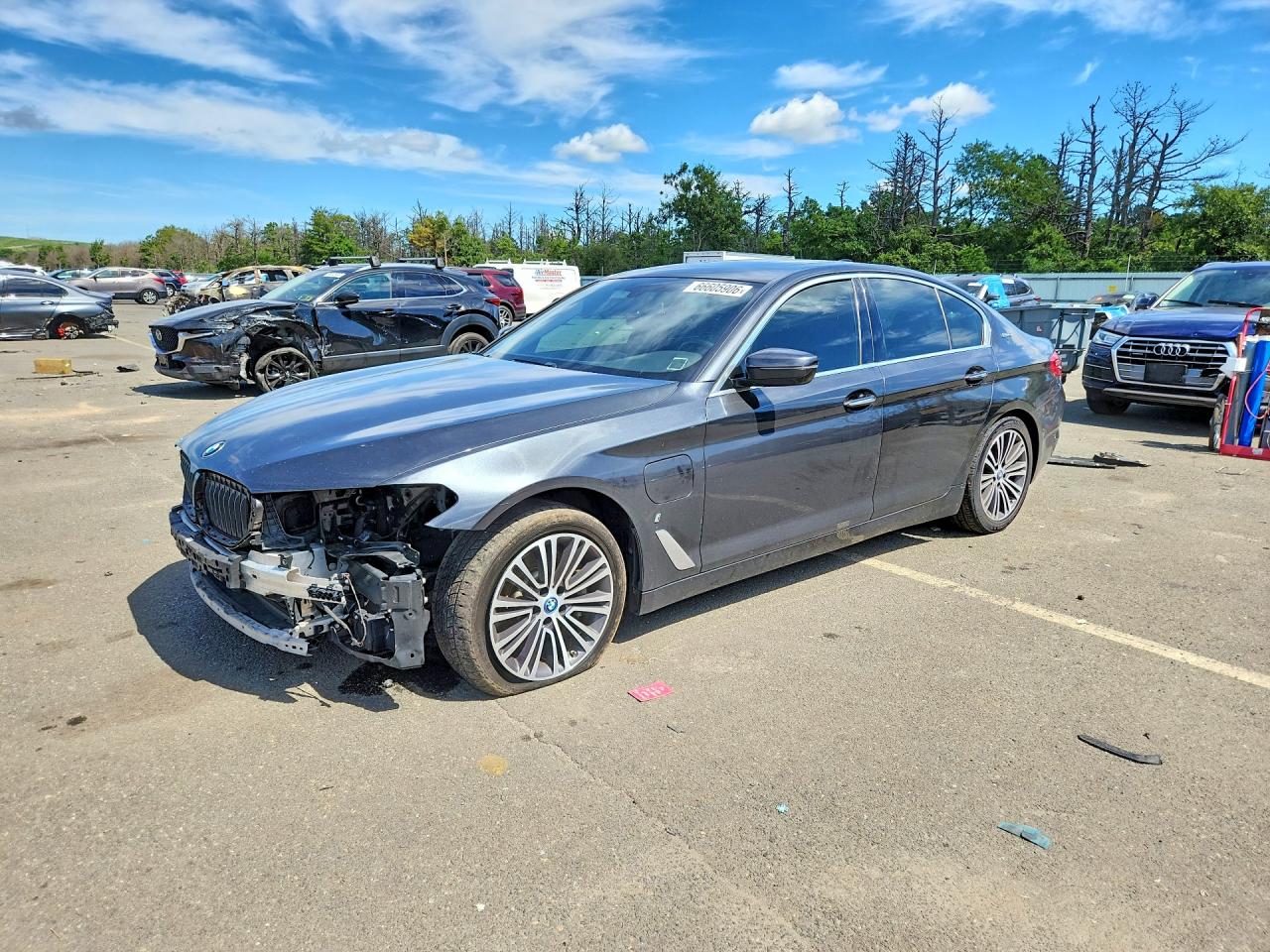 WBAJB1C57JB085188 · 2018 BMW 530XE