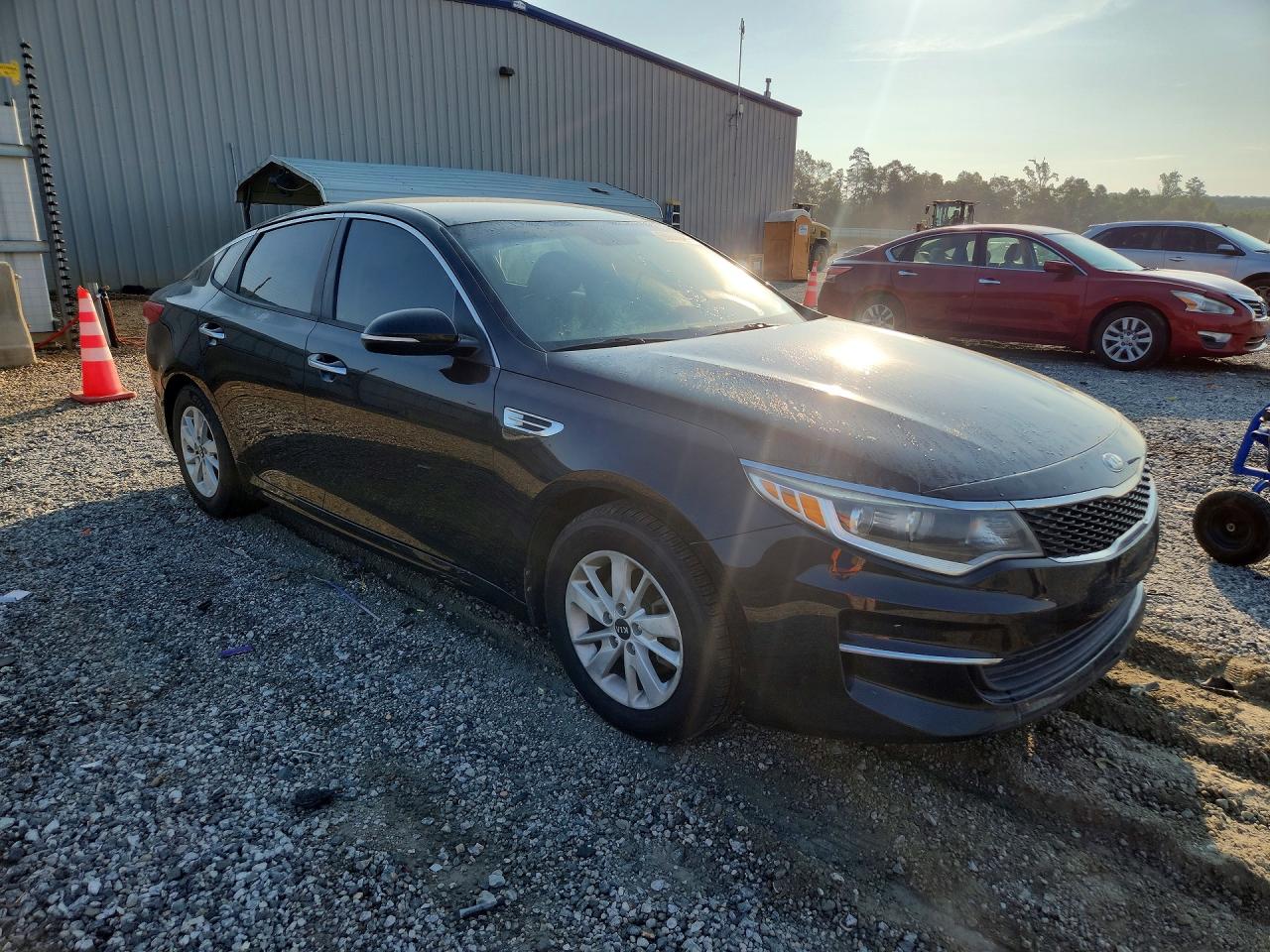 5XXGT4L37GG052267 · 2016 KIA OPTIMA · 4/12