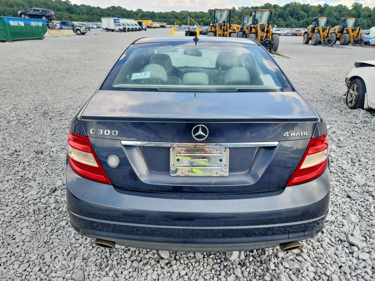WDDGF8BB7BR141985 · 2011 MERCEDES-BENZ C · 6/12
