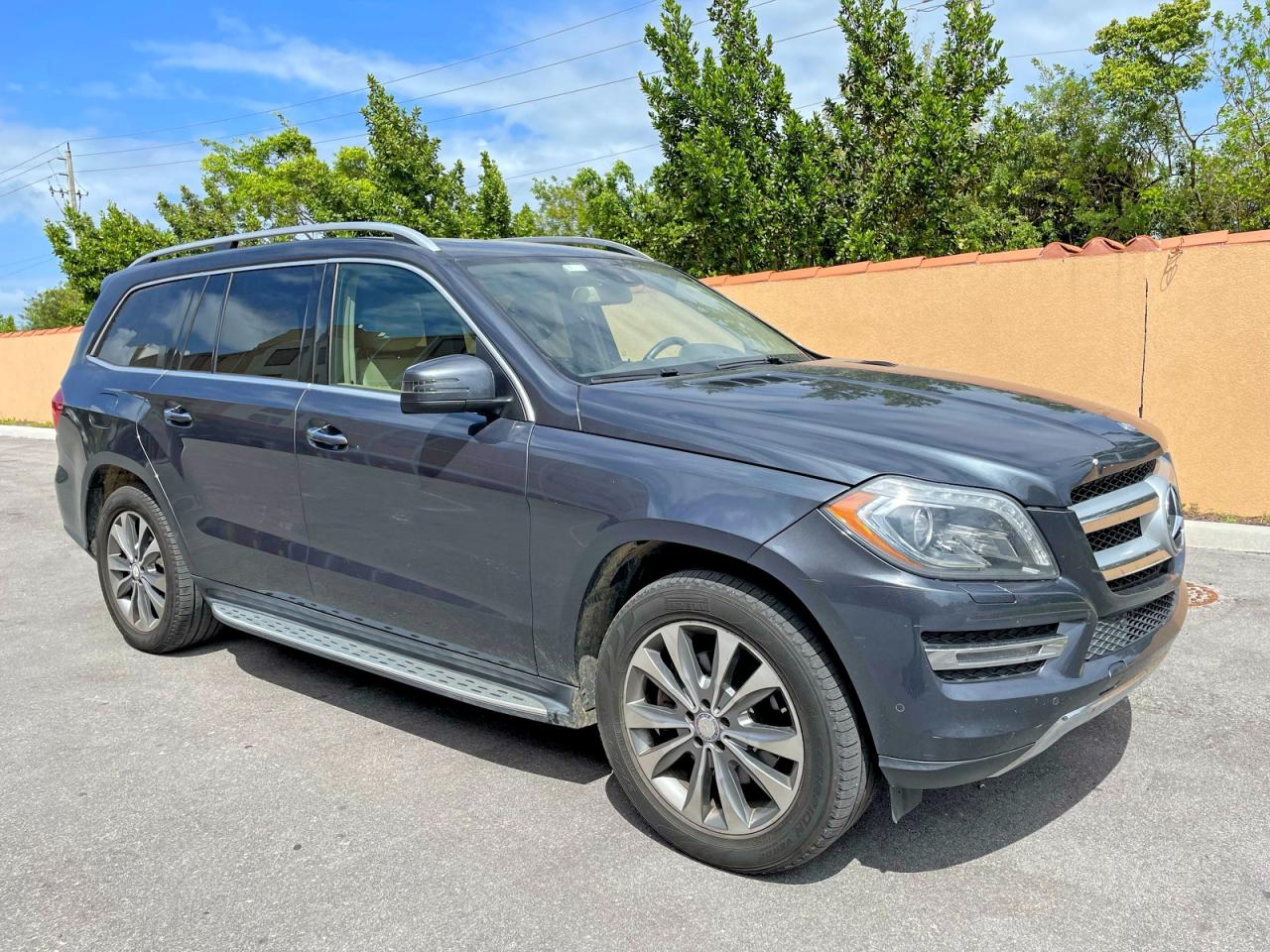 4JGDF6EE5FA598124 · 2015 MERCEDES-BENZ GL