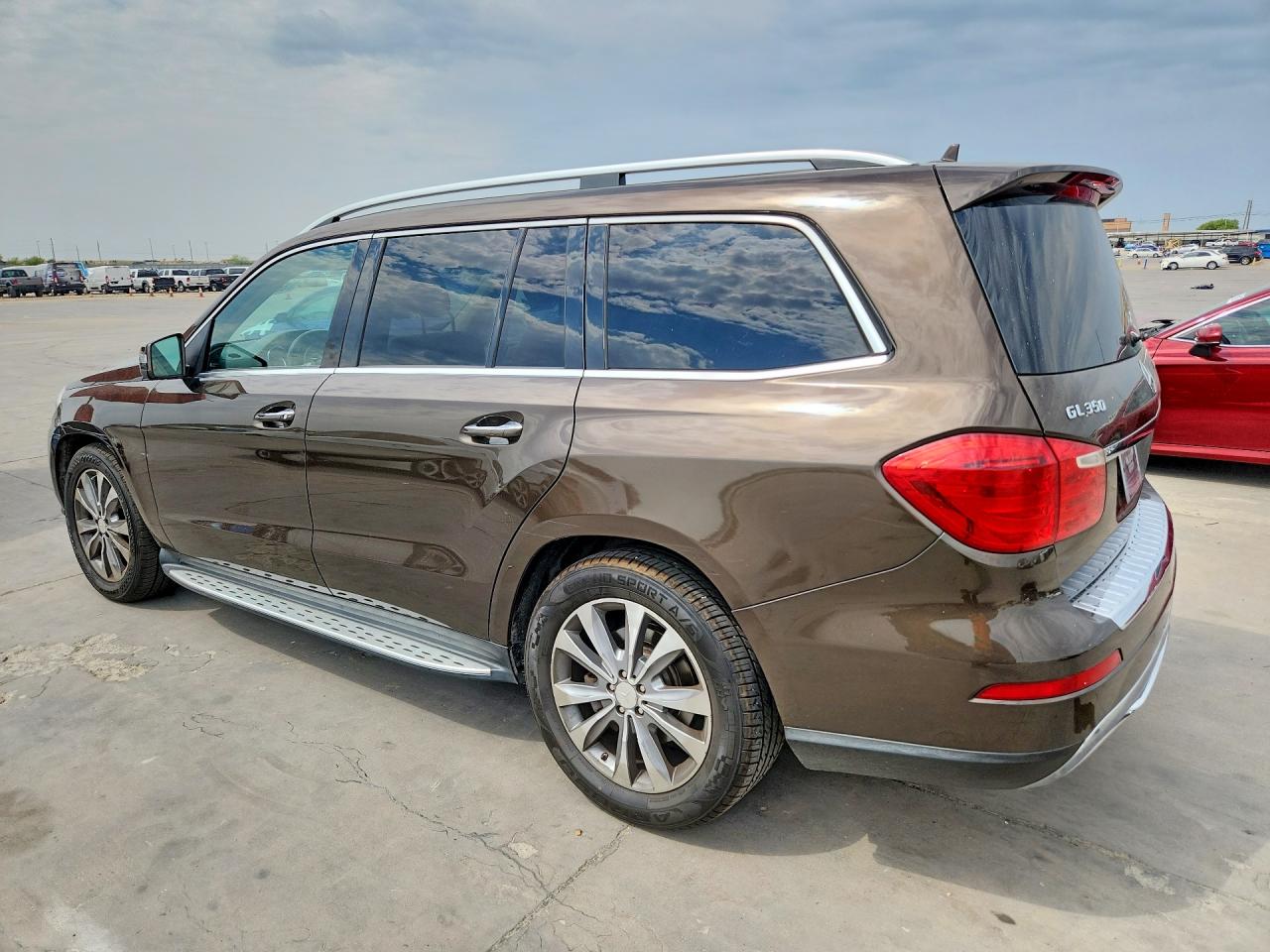 4JGDF2EE1DA137198 · 2013 MERCEDES-BENZ GL · 2/13
