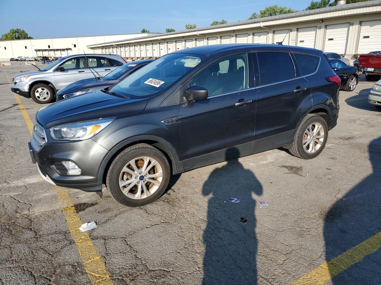 1FMCU9GD9KUC35678 · 2019 FORD ESCAPE
