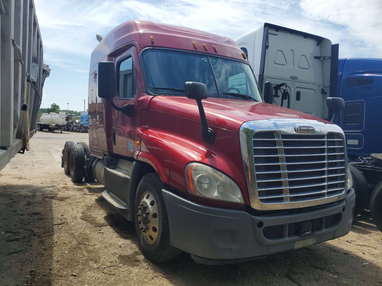 1FUJGLDV6HLGV8306 · 2017 FREIGHTLINER CASCADIA 125 · 4/14