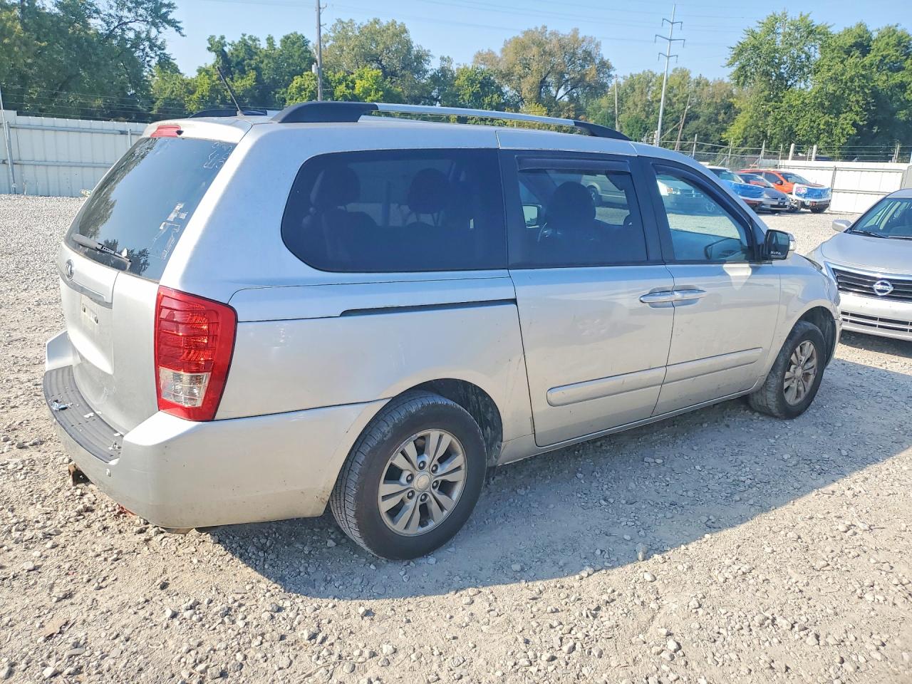 KNDMG4C7XC6507583 · 2012 KIA SEDONA · 3/14
