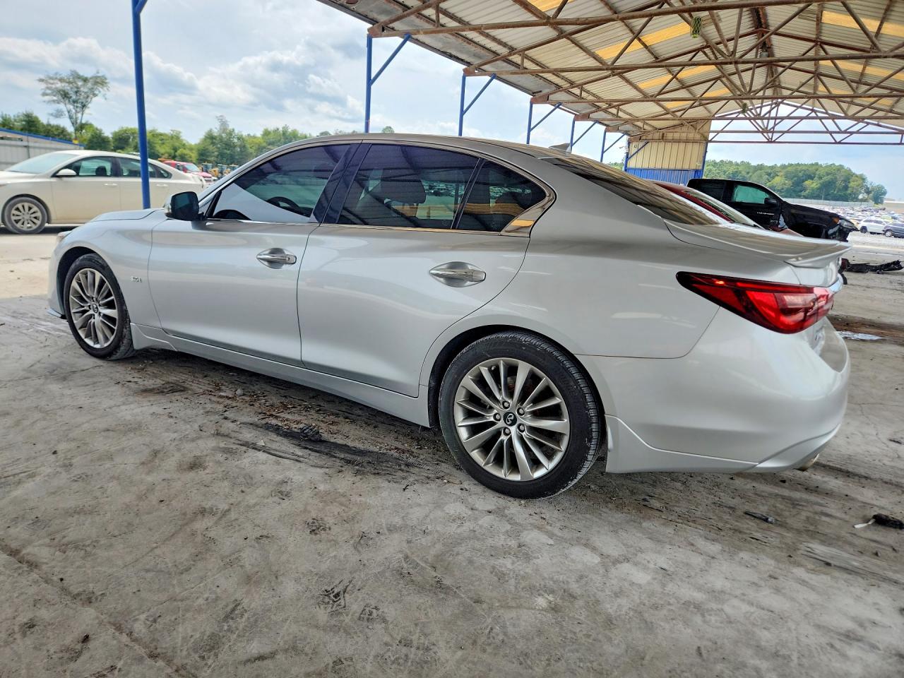 JN1EV7AR4KM554041 · 2019 INFINITI Q50 · 2/12