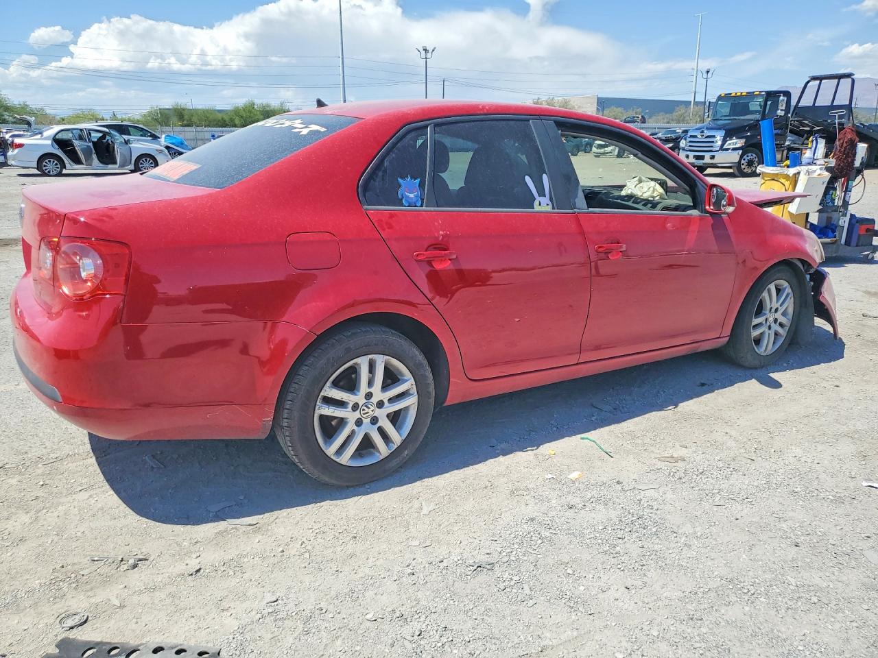 3VWGF71K67M187660 · 2007 VOLKSWAGEN JETTA · 3/13