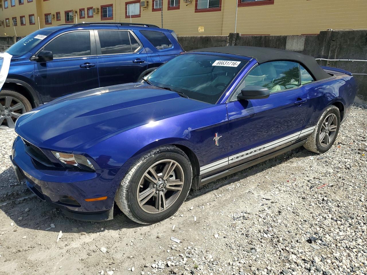 1ZVBP8EM5B5112312 · 2011 FORD MUSTANG