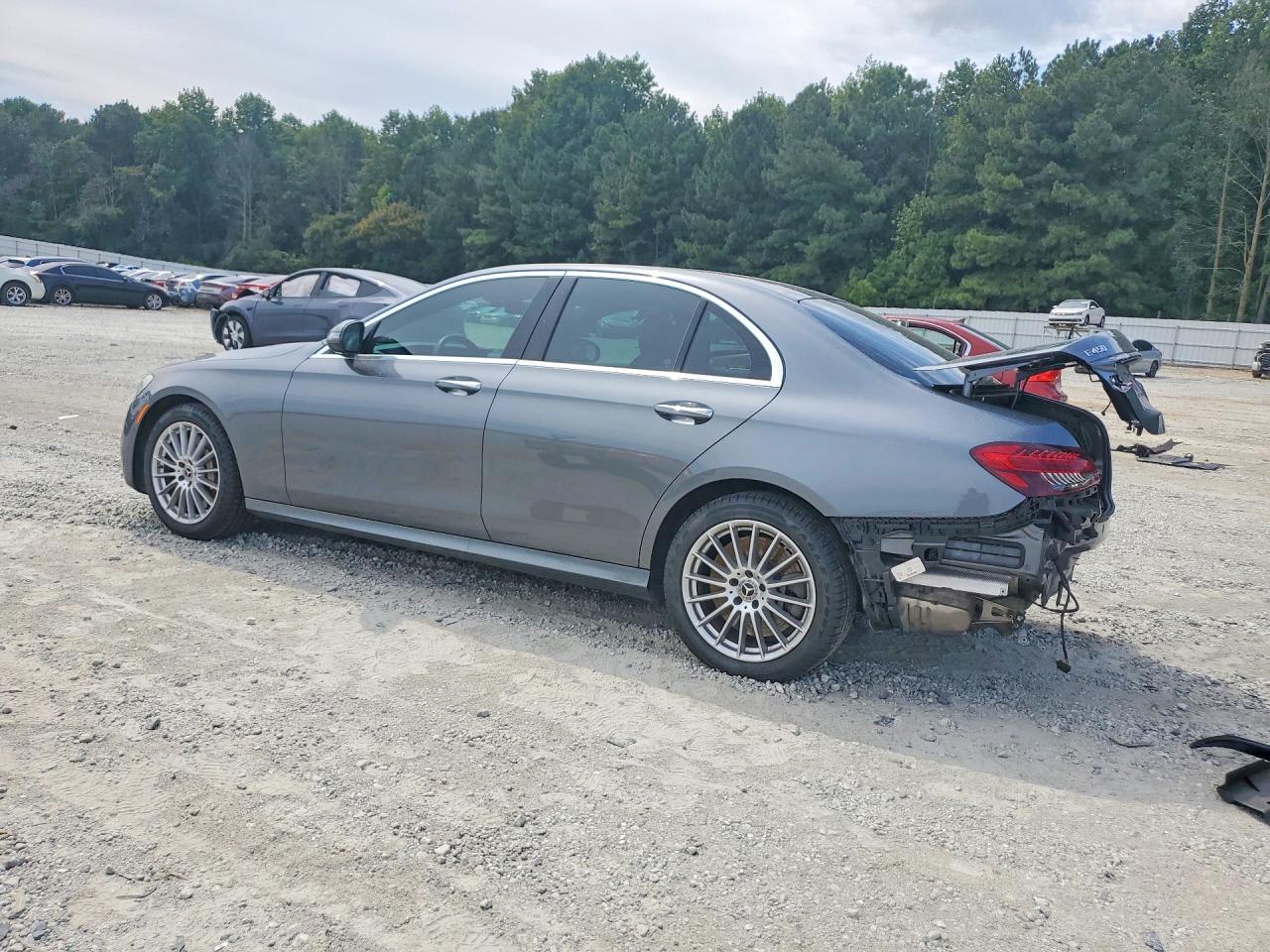 W1KZF5KB0MA999405 · 2021 MERCEDES-BENZ E · 2/13