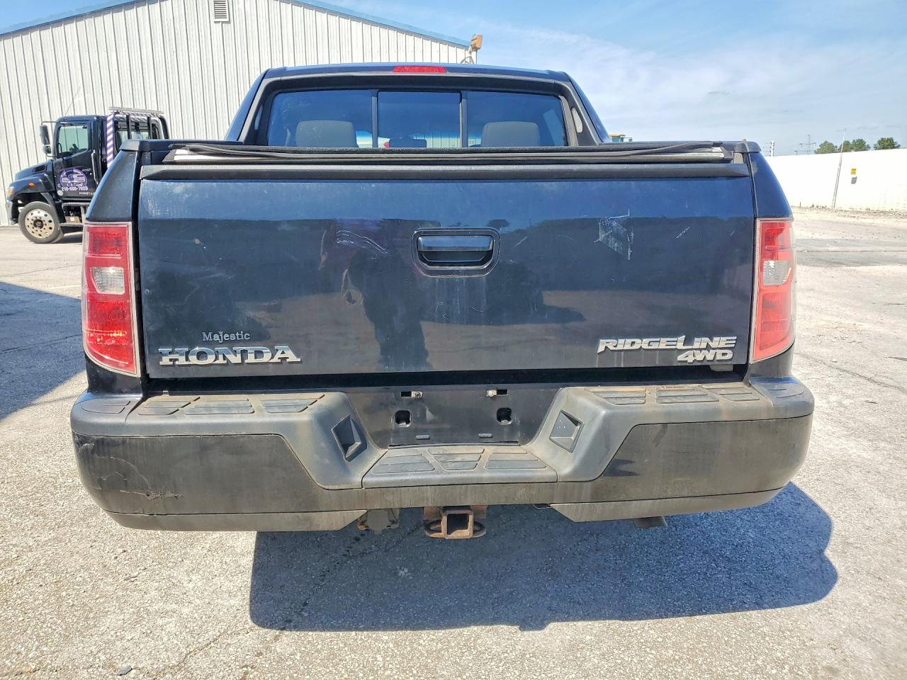 5FPYK1F57BB501193 · 2011 HONDA RIDGELINE · 6/12