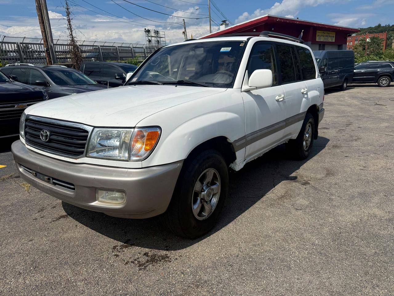 2001 TOYOTA LAND CRUISER