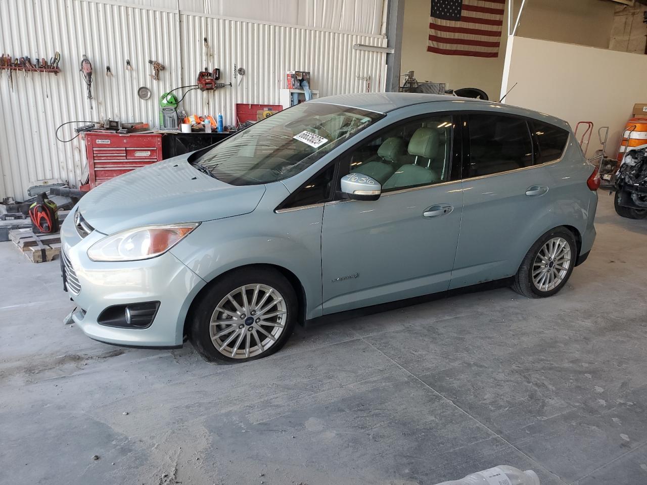 1FADP5BU5DL533935 · 2013 FORD C-MAX
