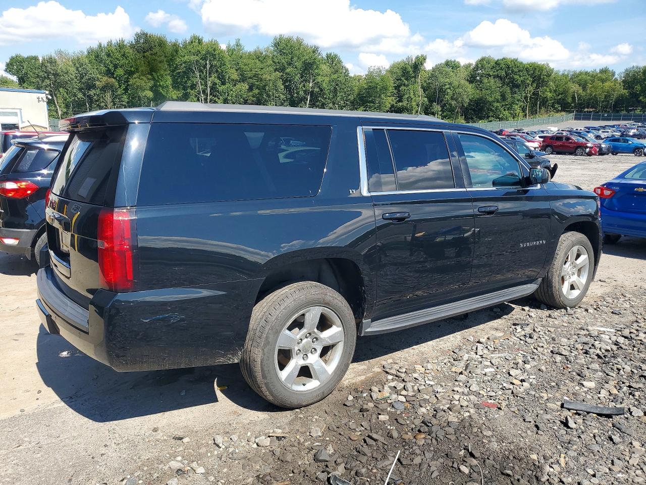 1GNSKHKC4JR358764 · 2018 CHEVROLET SUBURBAN · 3/13