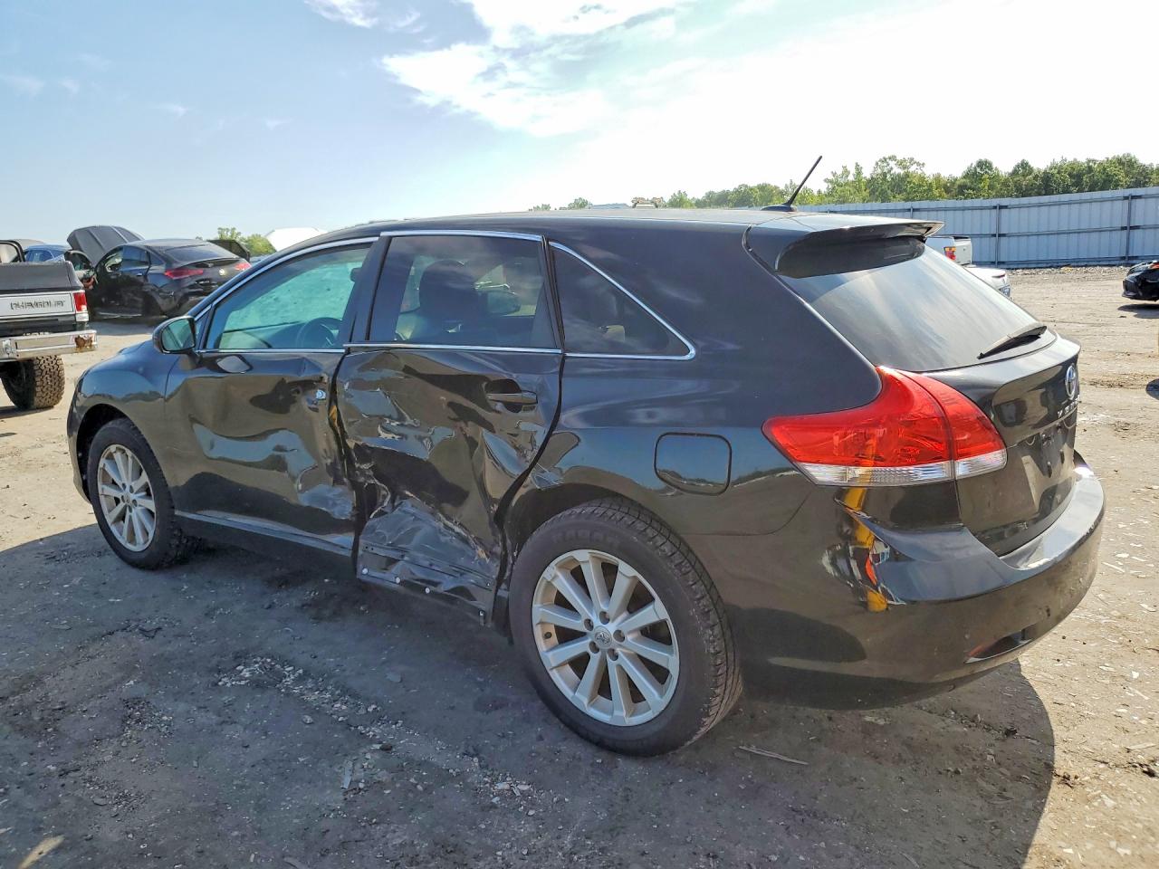 4T3BA3BB7CU029968 · 2012 TOYOTA VENZA · 2/13