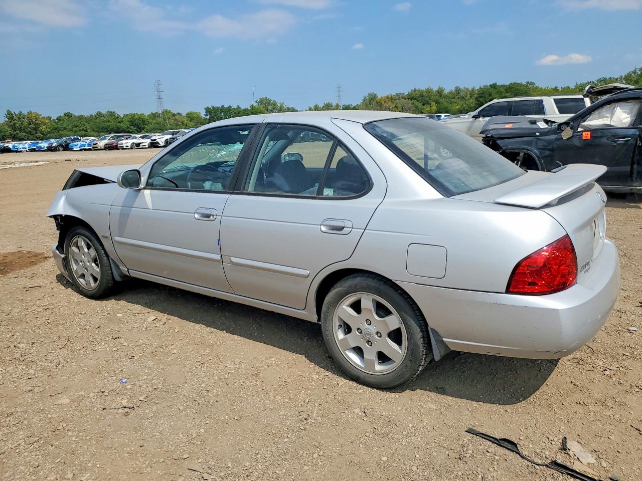 3N1CB51DX5L588315 · 2005 NISSAN SENTRA · 2/12
